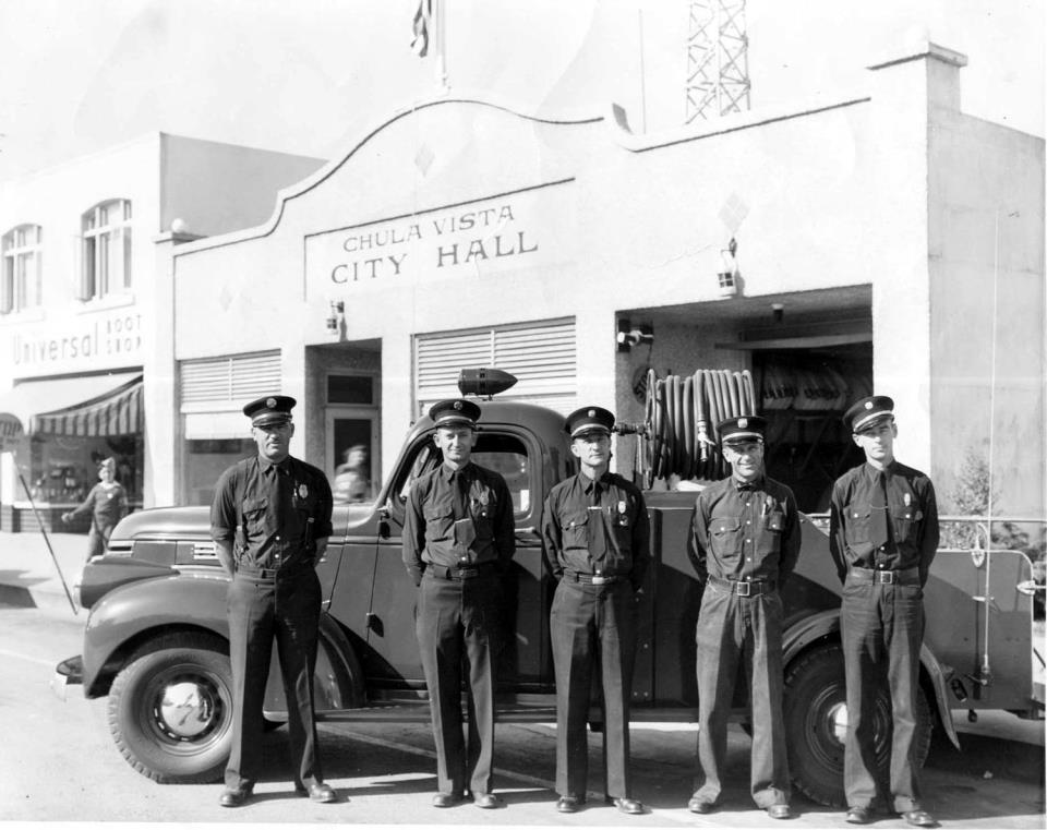 C.V. Firemen - 1940